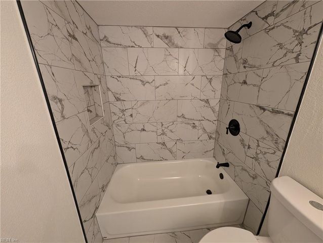 3300 Ocean Shore Ave Apt 706, Virginia Beach, VA 23451