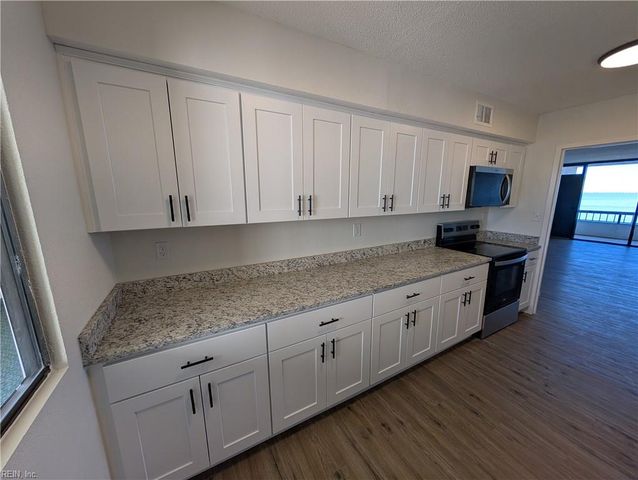 3300 Ocean Shore Ave Apt 706, Virginia Beach, VA 23451