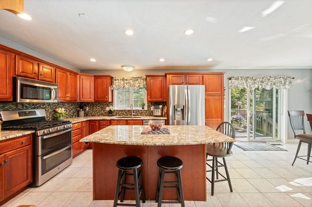 6 Horton Drive, Norton, MA 02766