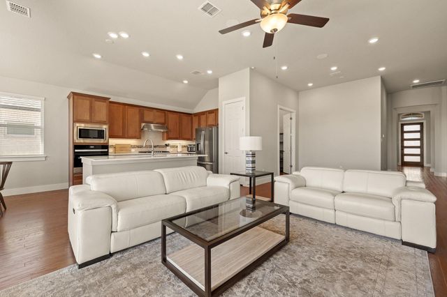 20409 Dustin LN, Pflugerville, TX 78660