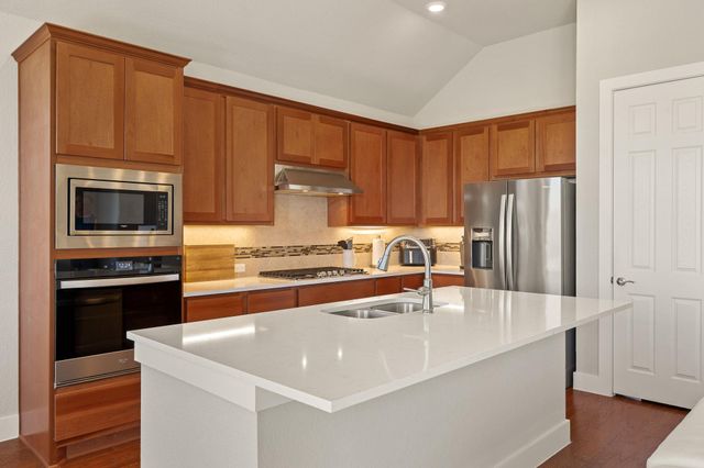 20409 Dustin LN, Pflugerville, TX 78660