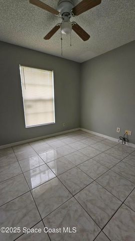 2701 Planet Avenue SE, Palm Bay, FL 32909