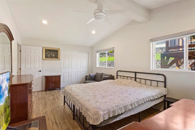 2344 Ahamoa Street, Pearl City, HI 96782