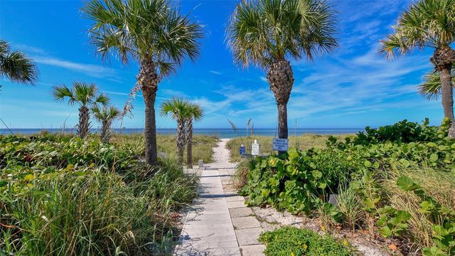 3808 GULF OF MEXICO DRIVE E112, Longboat Key, FL 34228