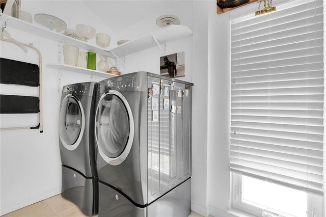 633 SOUNDVIEW DRIVE, Palm Harbor, FL 34683