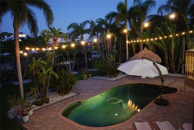 633 SOUNDVIEW DRIVE, Palm Harbor, FL 34683