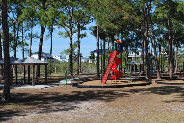 633 SOUNDVIEW DRIVE, Palm Harbor, FL 34683