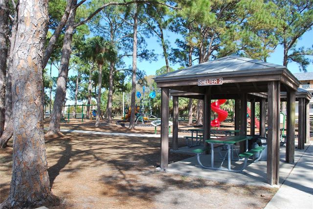 633 SOUNDVIEW DRIVE, Palm Harbor, FL 34683