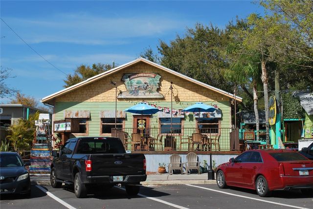 633 SOUNDVIEW DRIVE, Palm Harbor, FL 34683