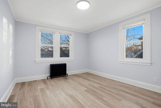 7603 W CHESTER PIKE, Upper Darby, PA 19082