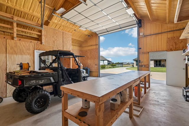 10189 Kildee Trail, Sanger, TX 76266