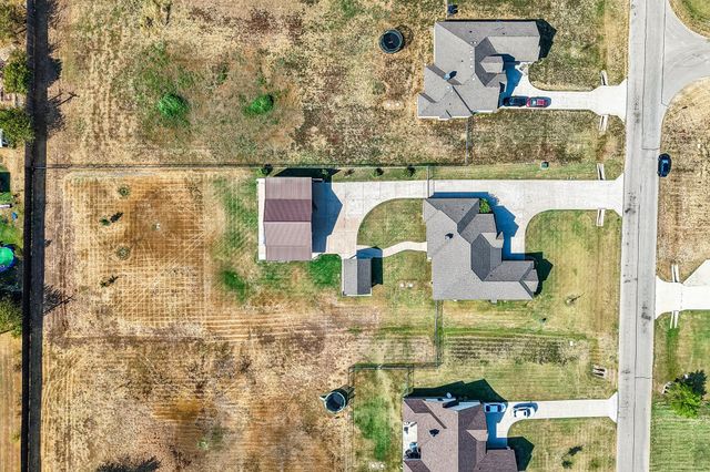 10189 Kildee Trail, Sanger, TX 76266