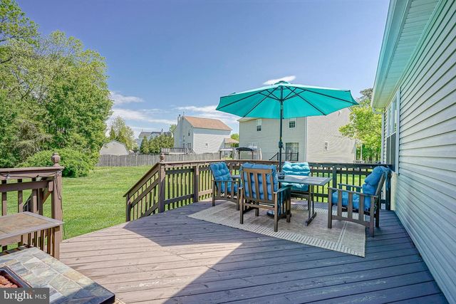 8 STANGER CT, Clayton, NJ 08312