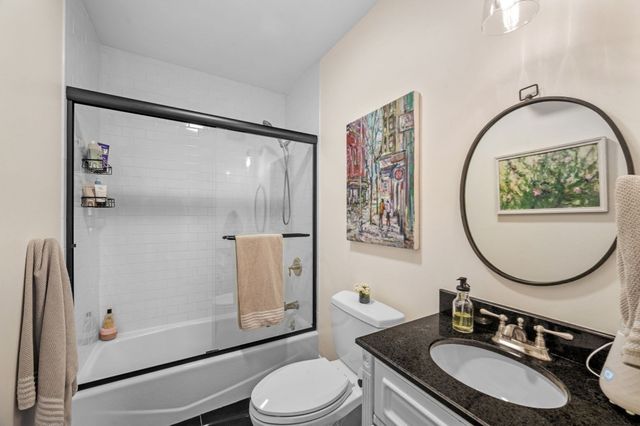 26 Village St 2, Marblehead, MA 01945