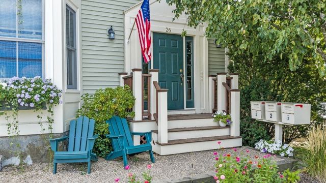 26 Village St 2, Marblehead, MA 01945