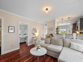 26 Village St 2, Marblehead, MA 01945