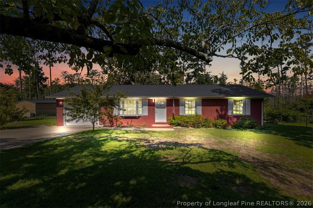 263 Brewster Drive, Fayetteville, NC 28303 — exterior