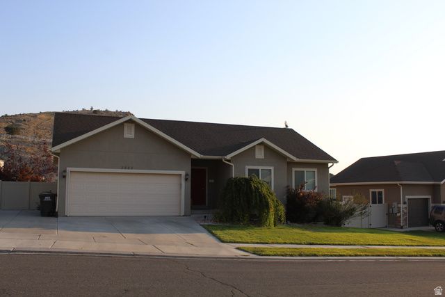 3827 E PAWNEE RD, Eagle Mountain, UT 84005