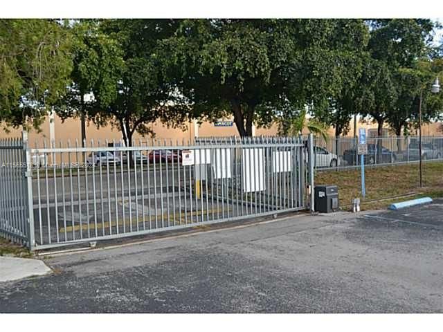 10 SW 108th Ave E8, Sweetwater, FL 33174