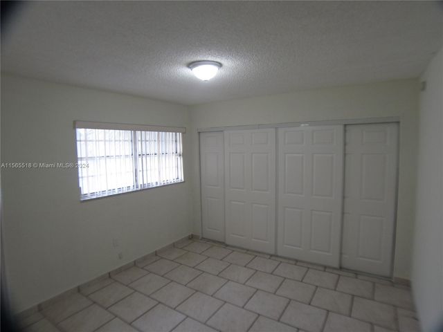 10 SW 108th Ave E8, Sweetwater, FL 33174