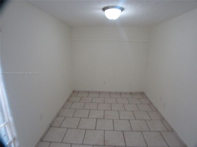 10 SW 108th Ave E8, Sweetwater, FL 33174