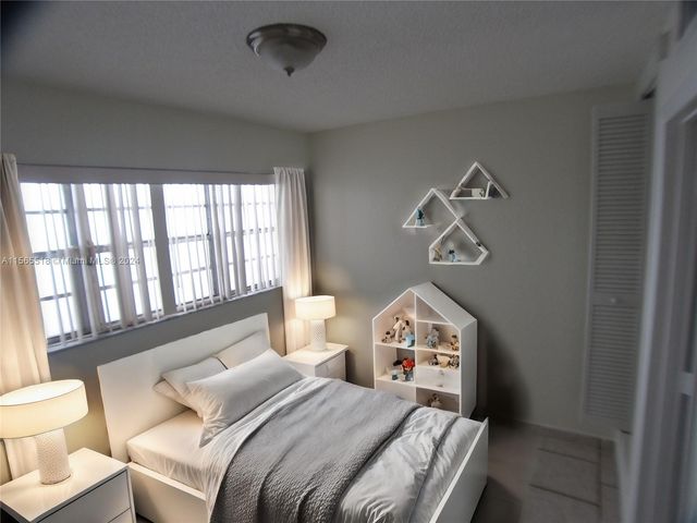 10 SW 108th Ave E8, Sweetwater, FL 33174