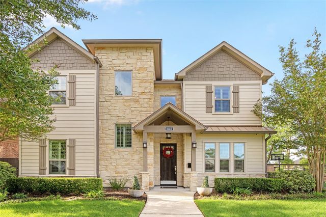 1045 Rosepoint Street, Houston, TX 77018