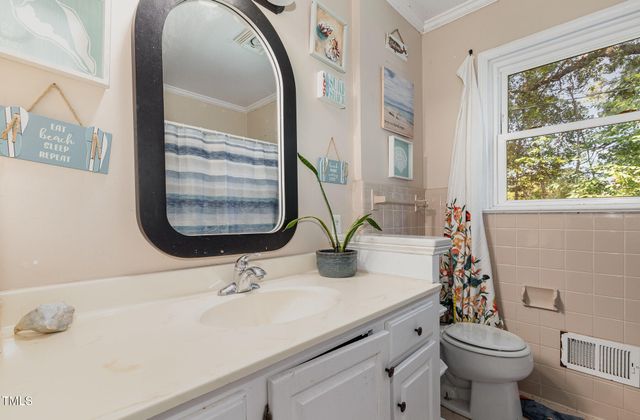 2868 Old School Road, Four Oaks, NC 27524