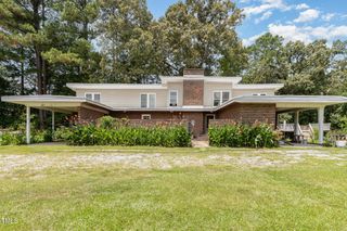 2868 Old School Road, Four Oaks, NC 27524