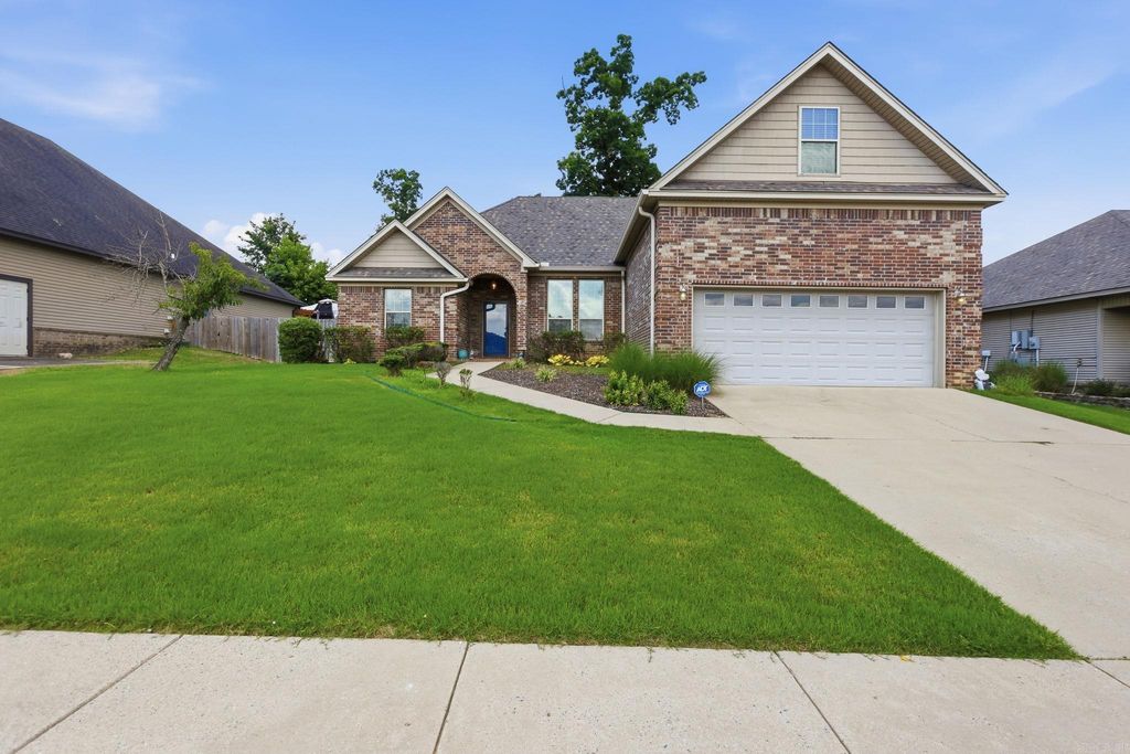 5400 Glenn Cove, Bryant, AR 72022