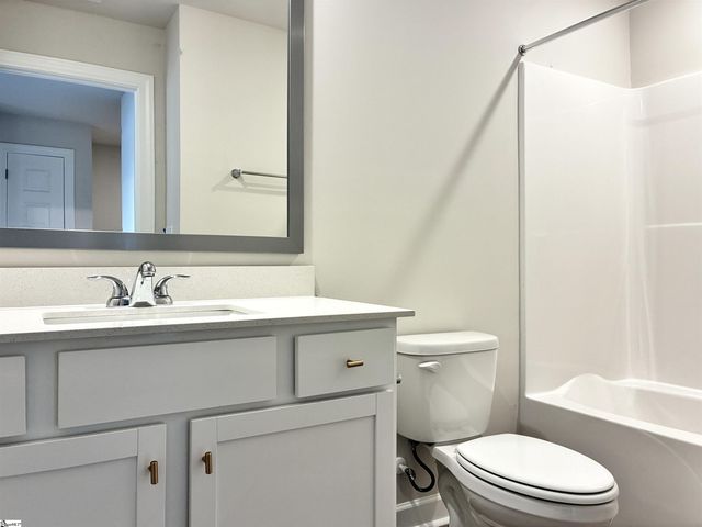 1428 Johnstone Drive, Reidville, SC 29375