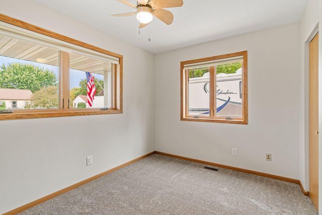 619 1st Avenue SW, Pine Island, MN 55963