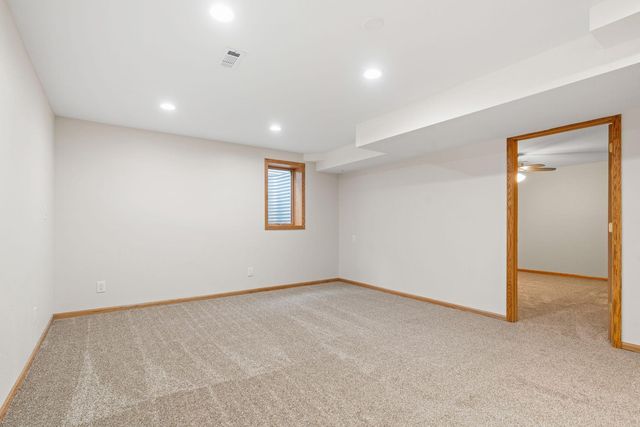 619 1st Avenue SW, Pine Island, MN 55963