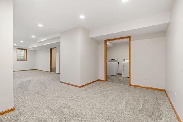 619 1st Avenue SW, Pine Island, MN 55963