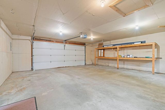 619 1st Avenue SW, Pine Island, MN 55963