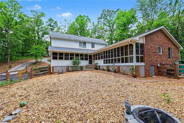5735 E Ridge Drive, Douglasville, GA 30135