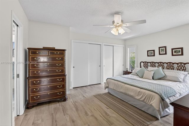 10471 NW 21st Ct, Sunrise, FL 33322