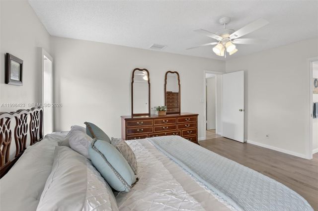 10471 NW 21st Ct, Sunrise, FL 33322