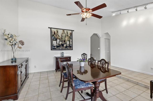 10471 NW 21st Ct, Sunrise, FL 33322