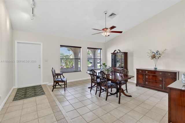 10471 NW 21st Ct, Sunrise, FL 33322