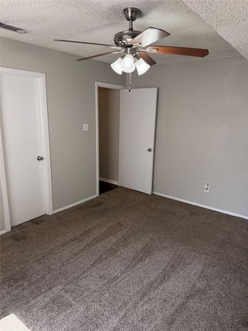 1005 Fairfax Court, Arlington, TX 76015