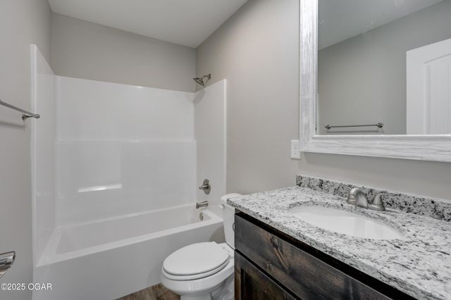 616 N Ball Street, Webb City, MO 64870