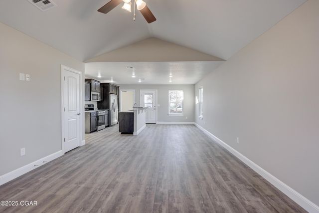 616 N Ball Street, Webb City, MO 64870