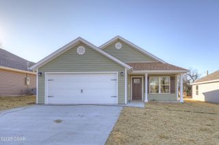 616 N Ball Street, Webb City, MO 64870