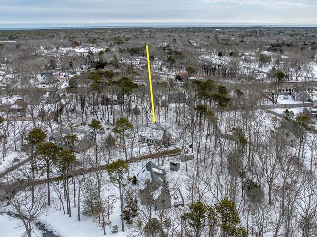 18 Jay Dee Ln, Eastham, MA 02642
