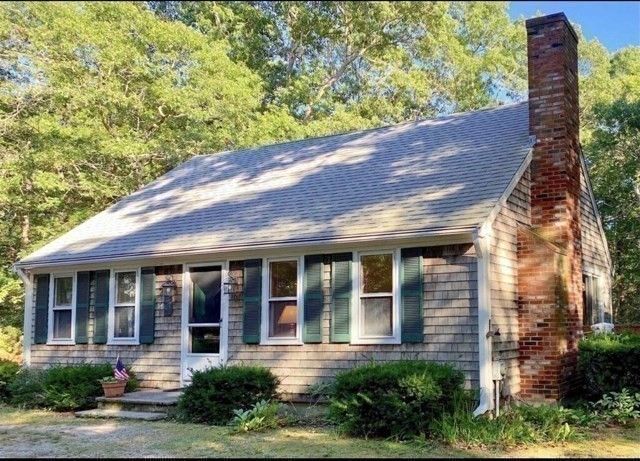 18 Jay Dee Ln, Eastham, MA 02642
