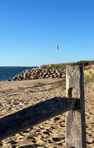 18 Jay Dee Ln, Eastham, MA 02642