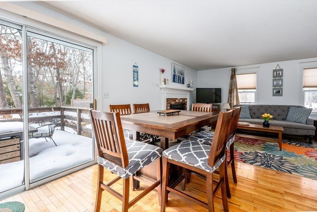 18 Jay Dee Ln, Eastham, MA 02642