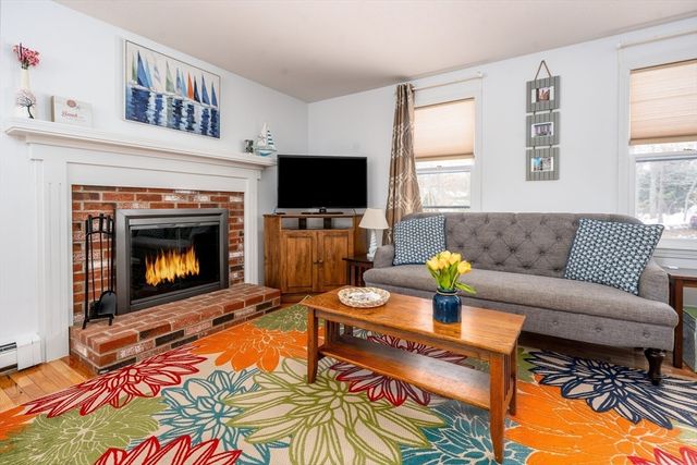 18 Jay Dee Ln, Eastham, MA 02642