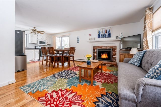 18 Jay Dee Ln, Eastham, MA 02642